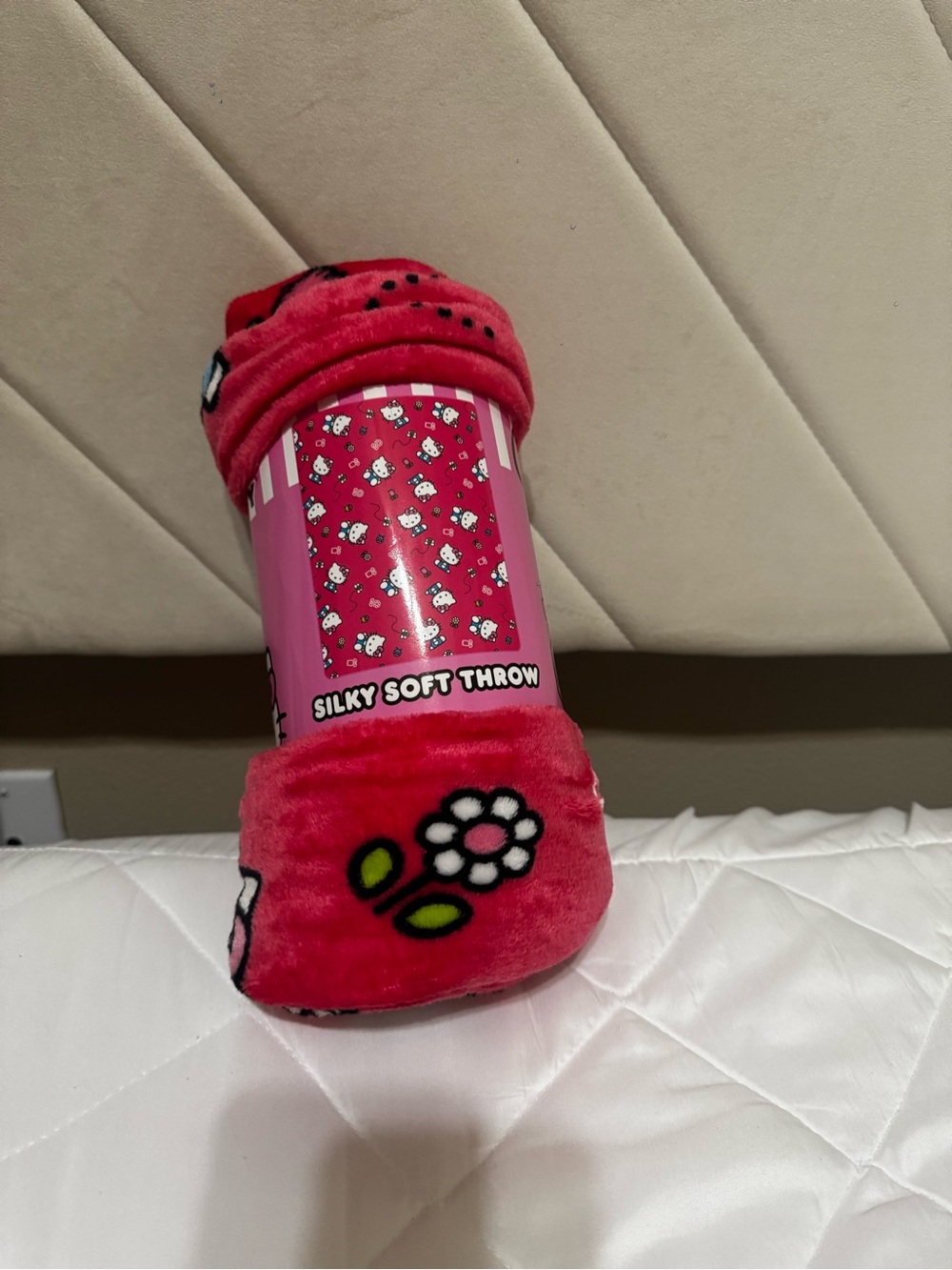 Sanrio Red Pink Floral Silky Soft Throw